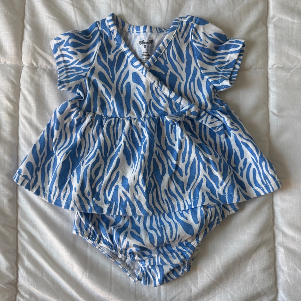 DVF Blue and White Zebra Print Baby Set